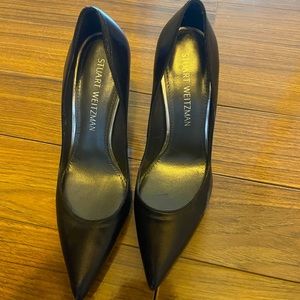 Stuart Weitzman Nouveau black kid leather M 6